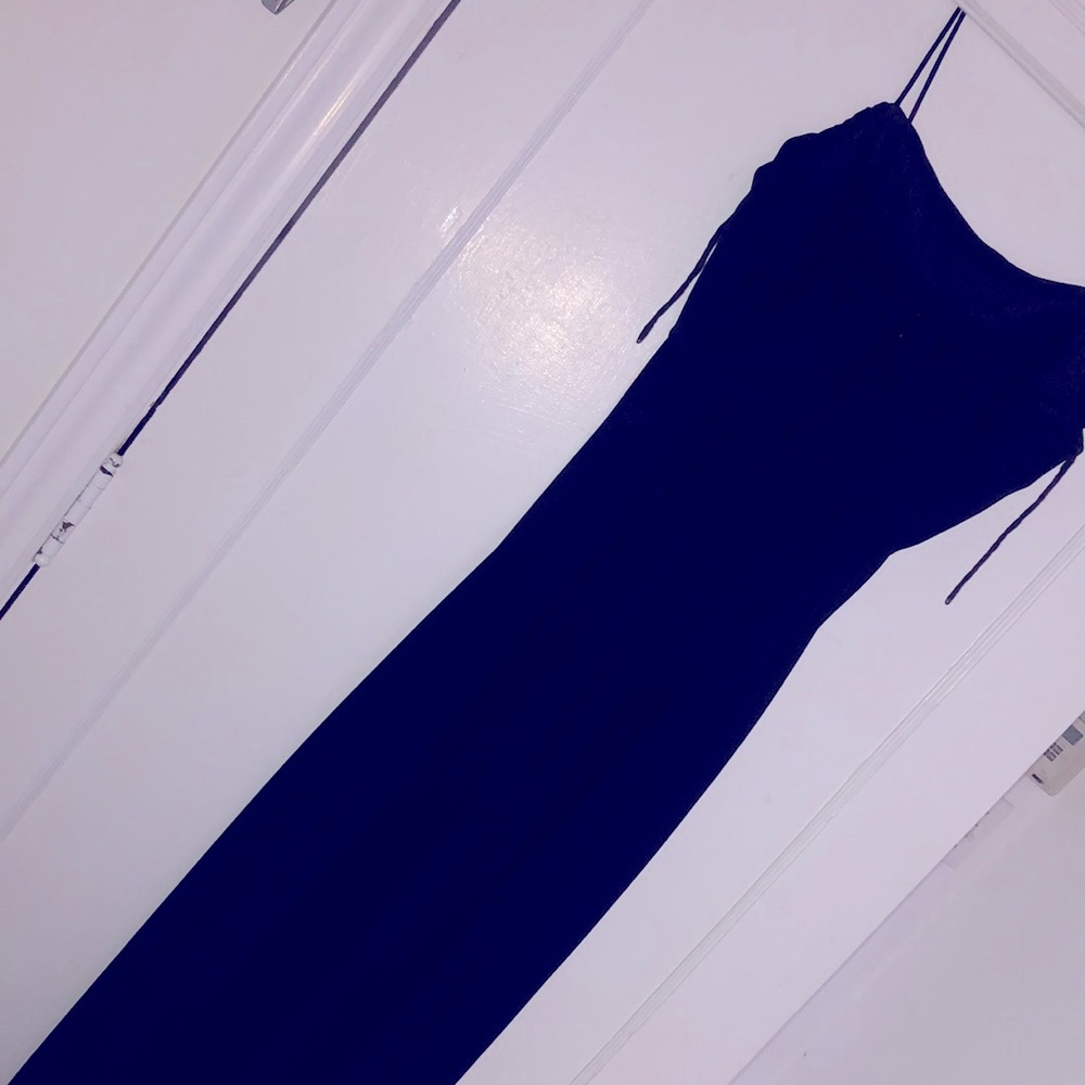 JESSICA (14) Elegant navy blue airy gown with lining & bow detail on the back - Picture 10 of 11
